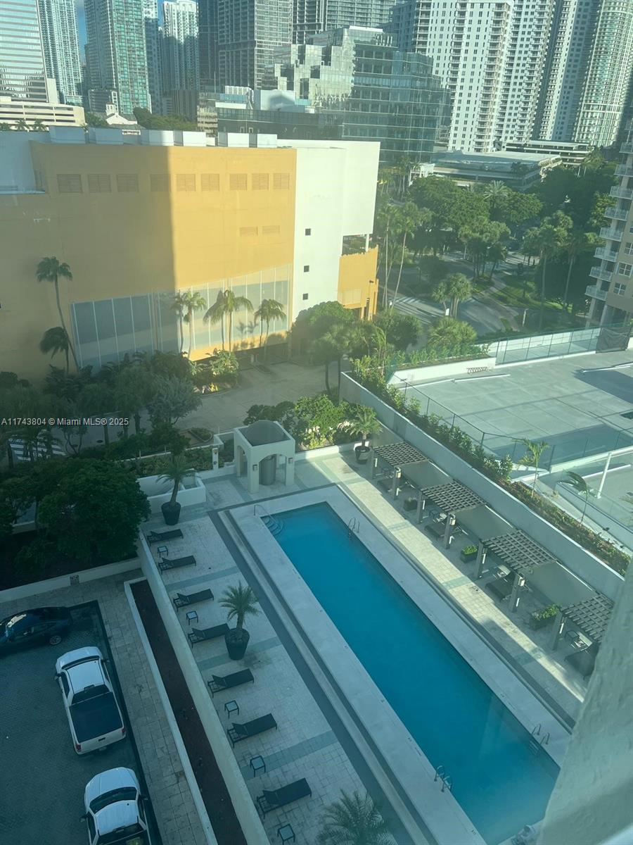 800 Claughton Island Dr #402, Miami FL 33131