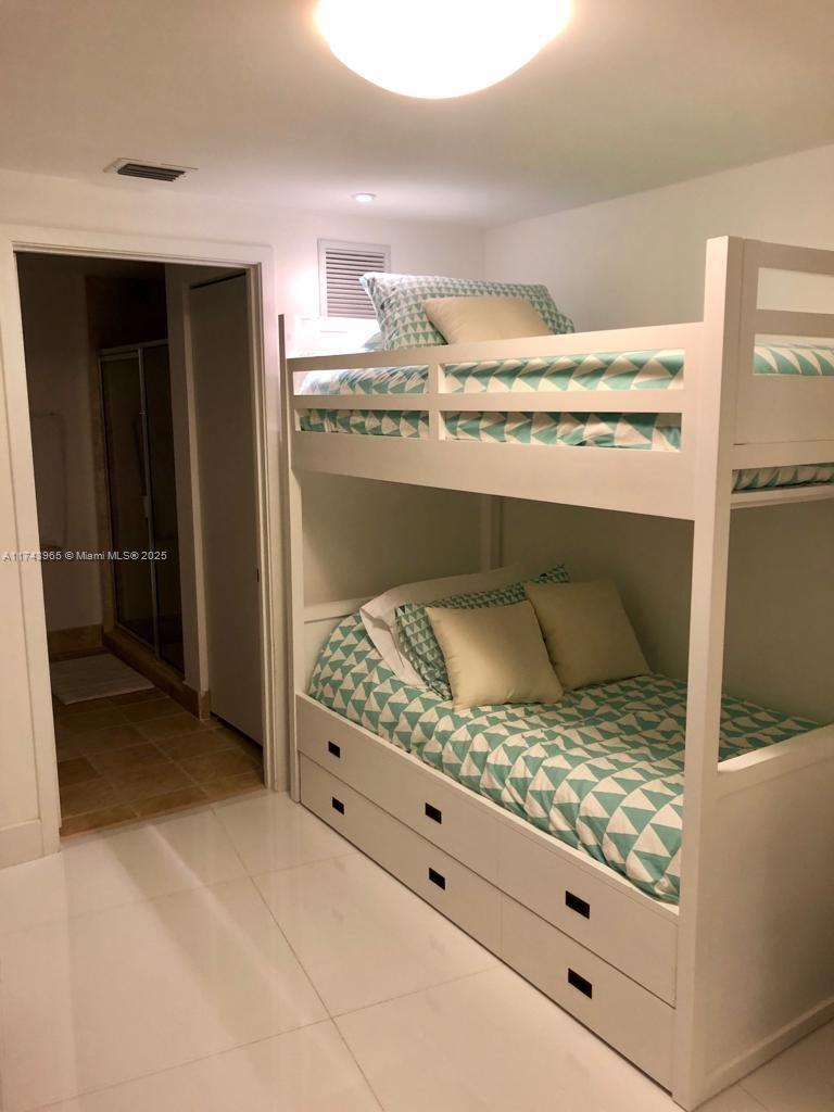 18201 Collins Ave #805, Sunny Isles Beach FL 33160