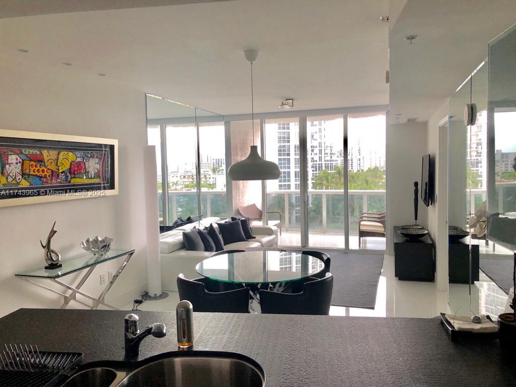 18201 Collins Ave #805, Sunny Isles Beach FL 33160