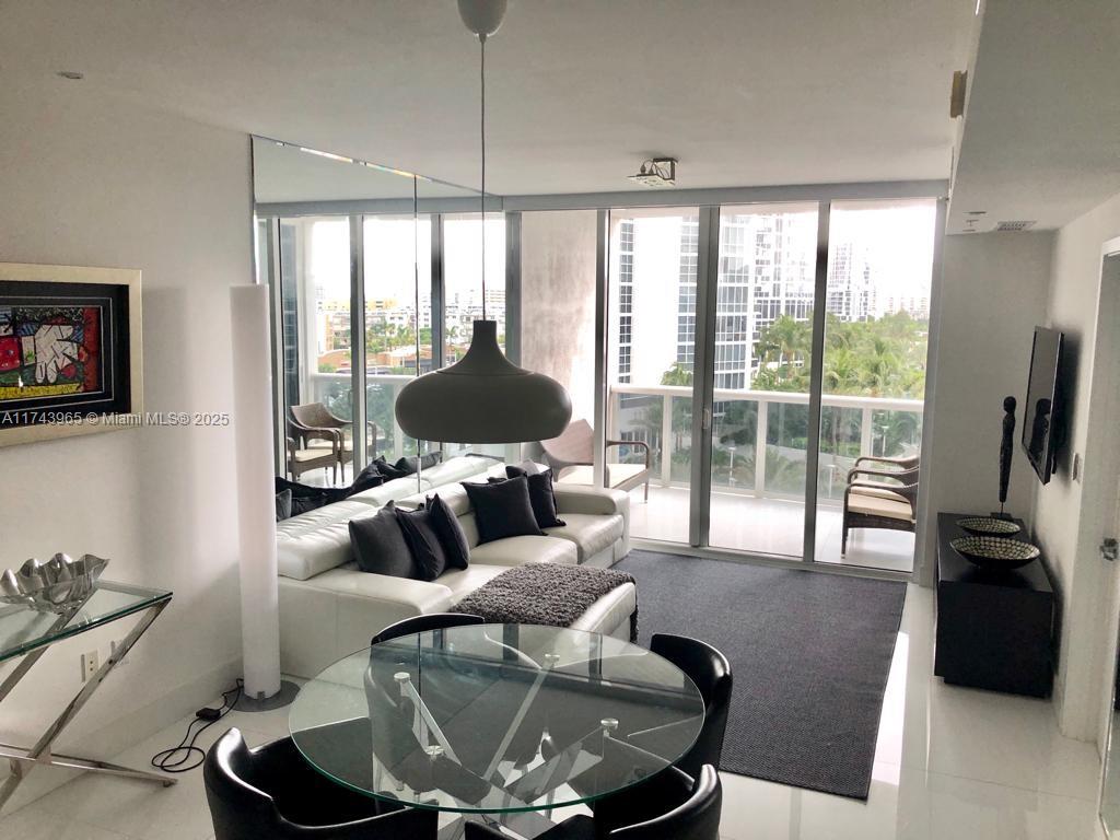 18201 Collins Ave #805, Sunny Isles Beach FL 33160