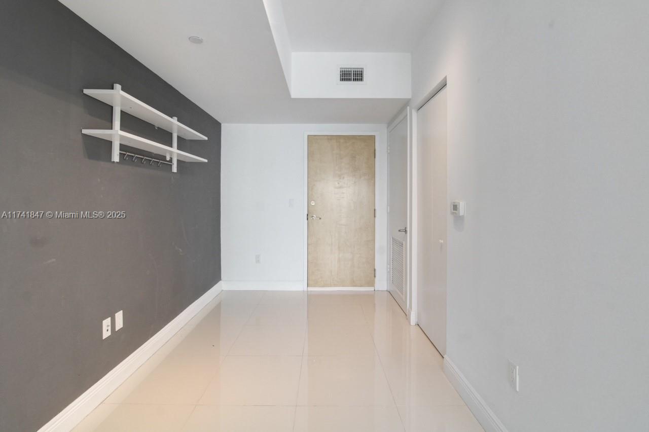 350 S Miami Ave #3515, Miami FL 33130