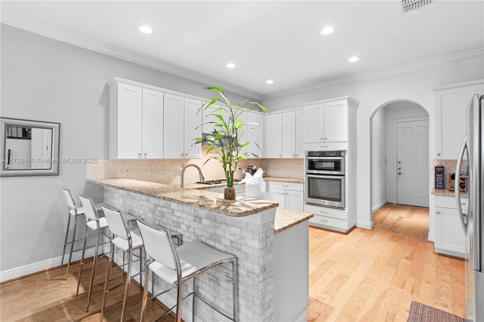Listing Photo 18