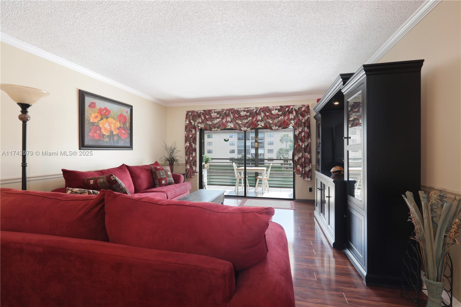 4940 E Sabal Palm Blvd #203, Tamarac, Florida image 7
