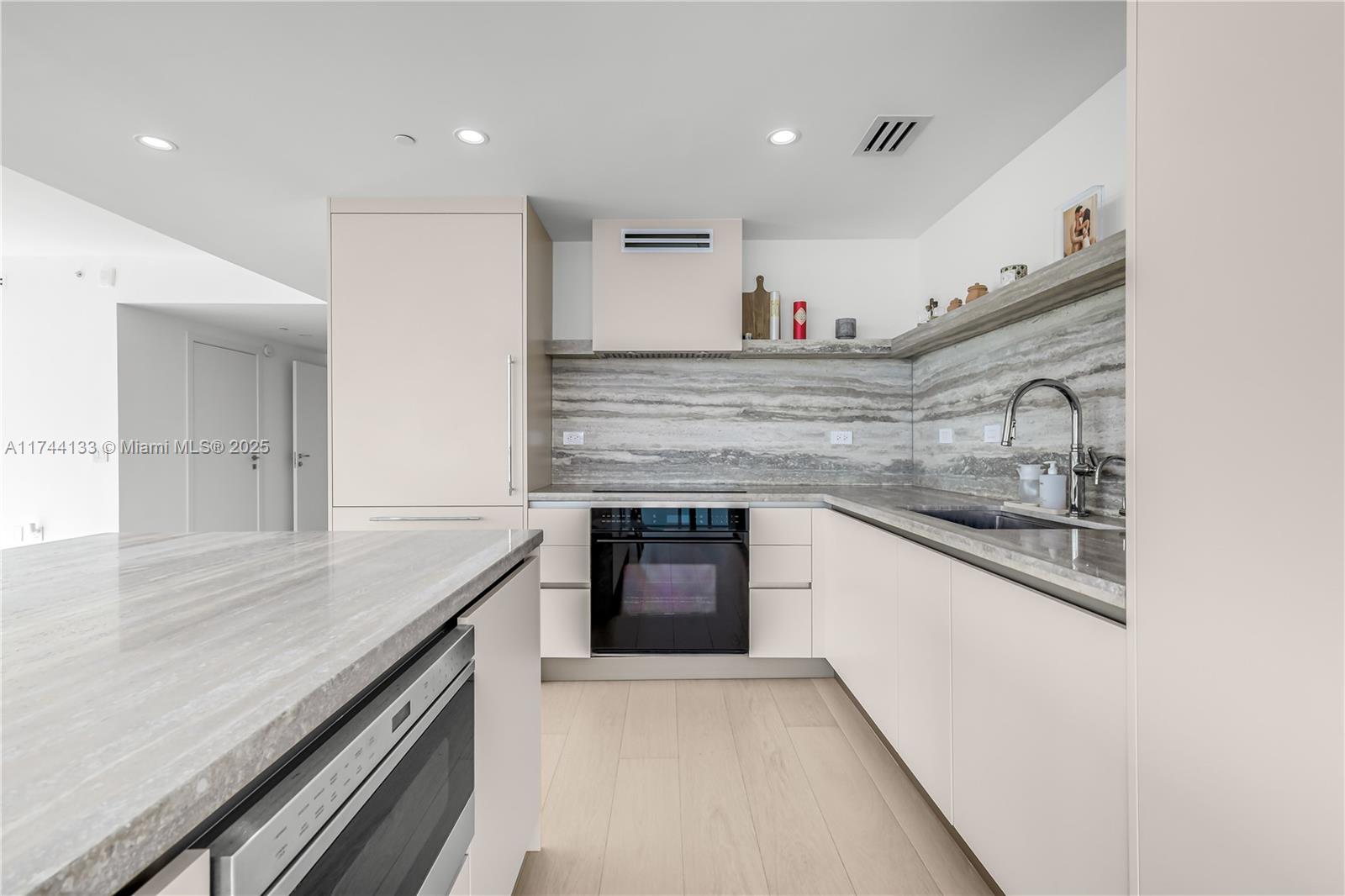 3131 NE 7th Ave #4301, Miami FL 33137