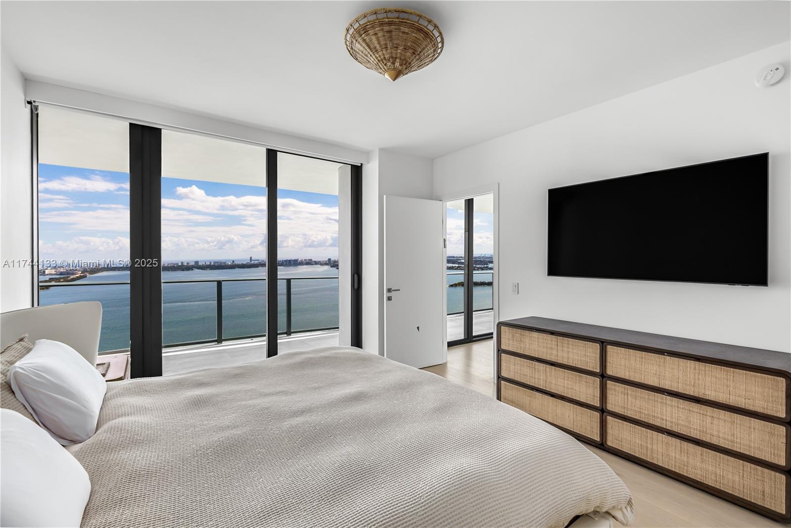 3131 NE 7th Ave #4301, Miami FL 33137