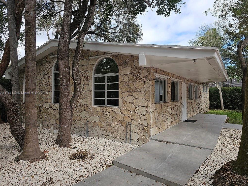 7031 SW 63rd Ct, South Miami, Florida image 3