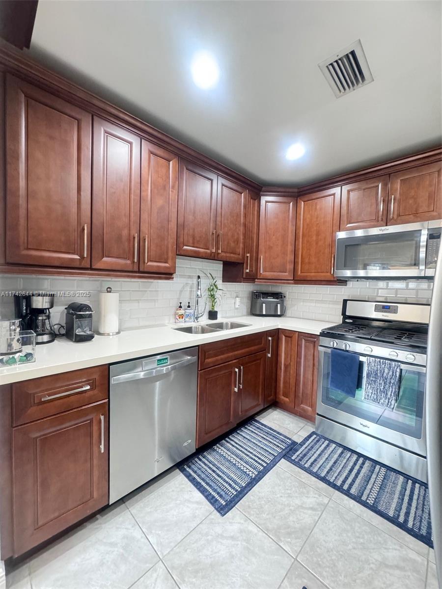 Listing Photo 13