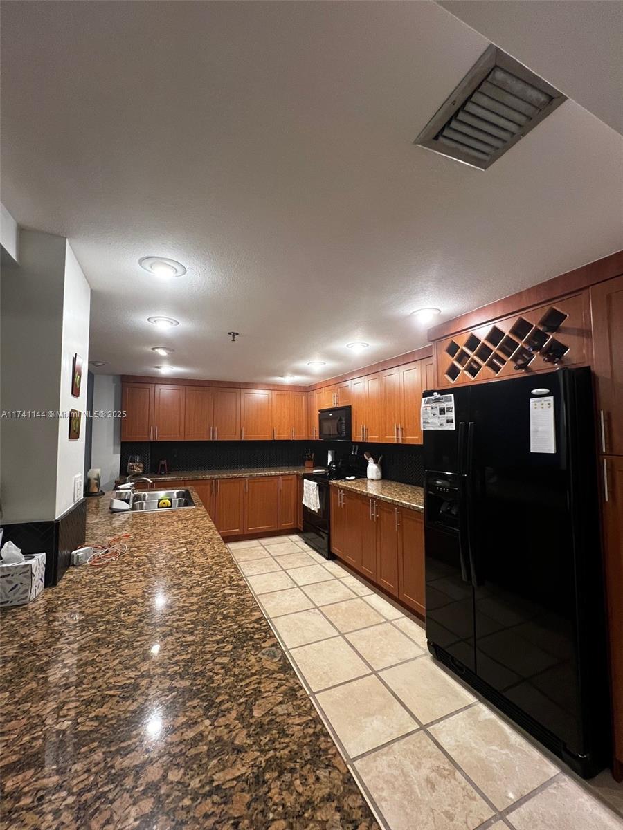 251 Crandon Blvd #108, Key Biscayne FL 33149