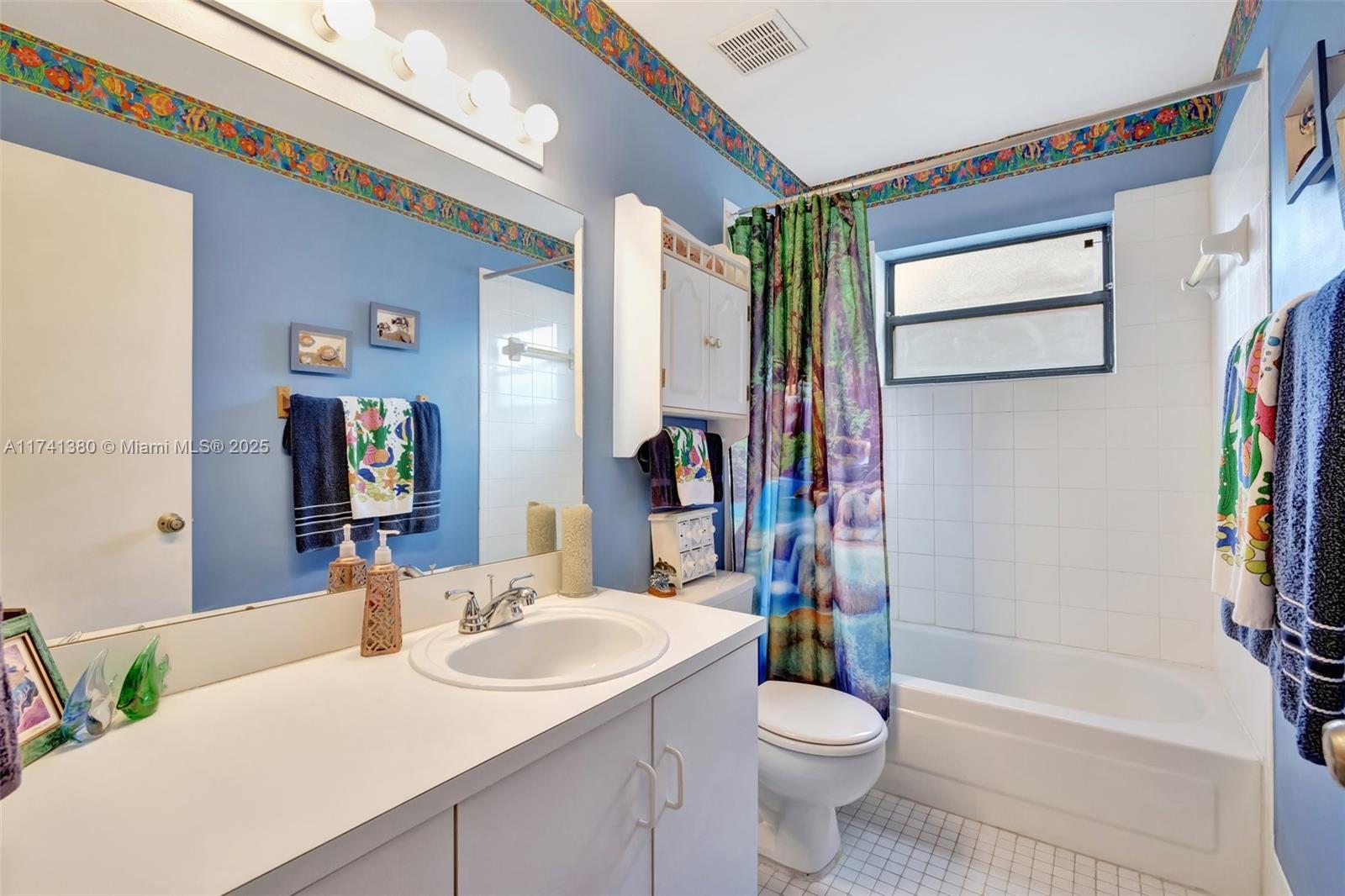 5911 Epsom Ln, Davie, Florida image 26