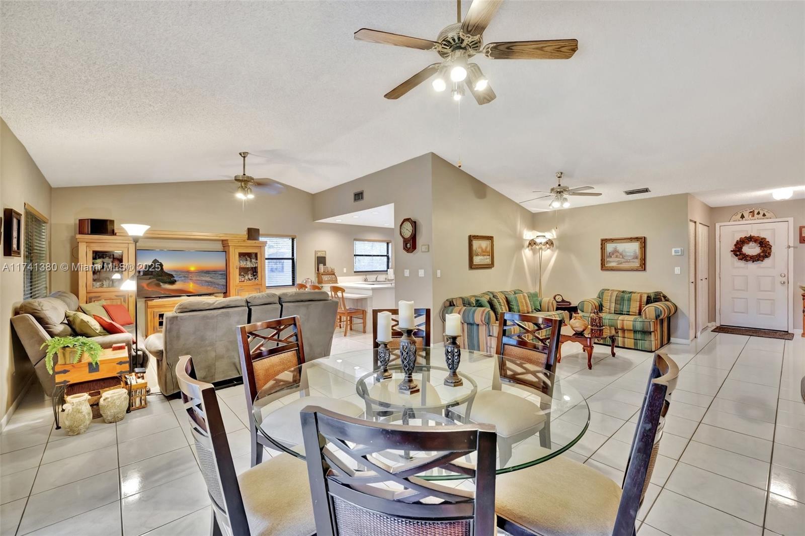 5911 Epsom Ln, Davie, Florida image 7