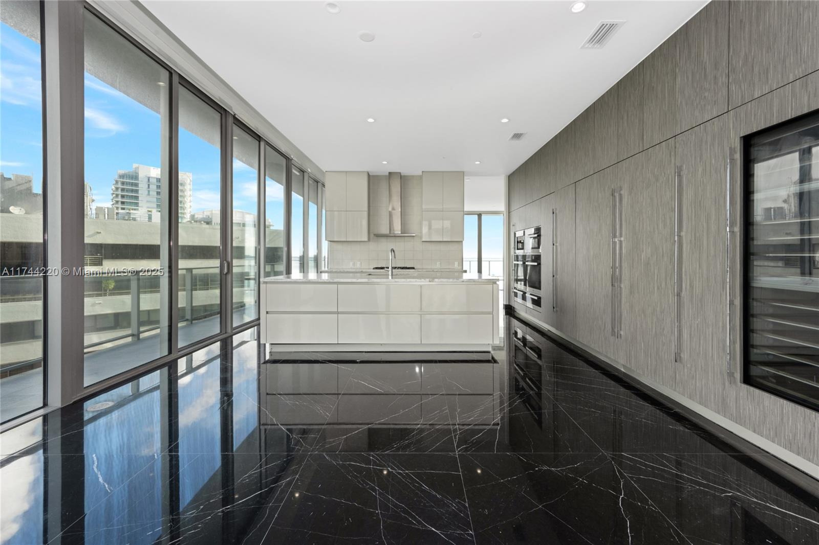 2669 S Bayshore Dr #1403N, Coconut Grove, Florida image 10