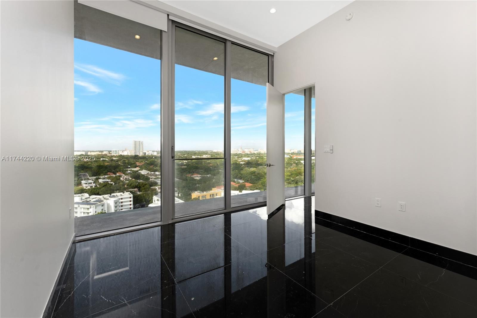 2669 S Bayshore Dr #1403N, Coconut Grove, Florida image 12