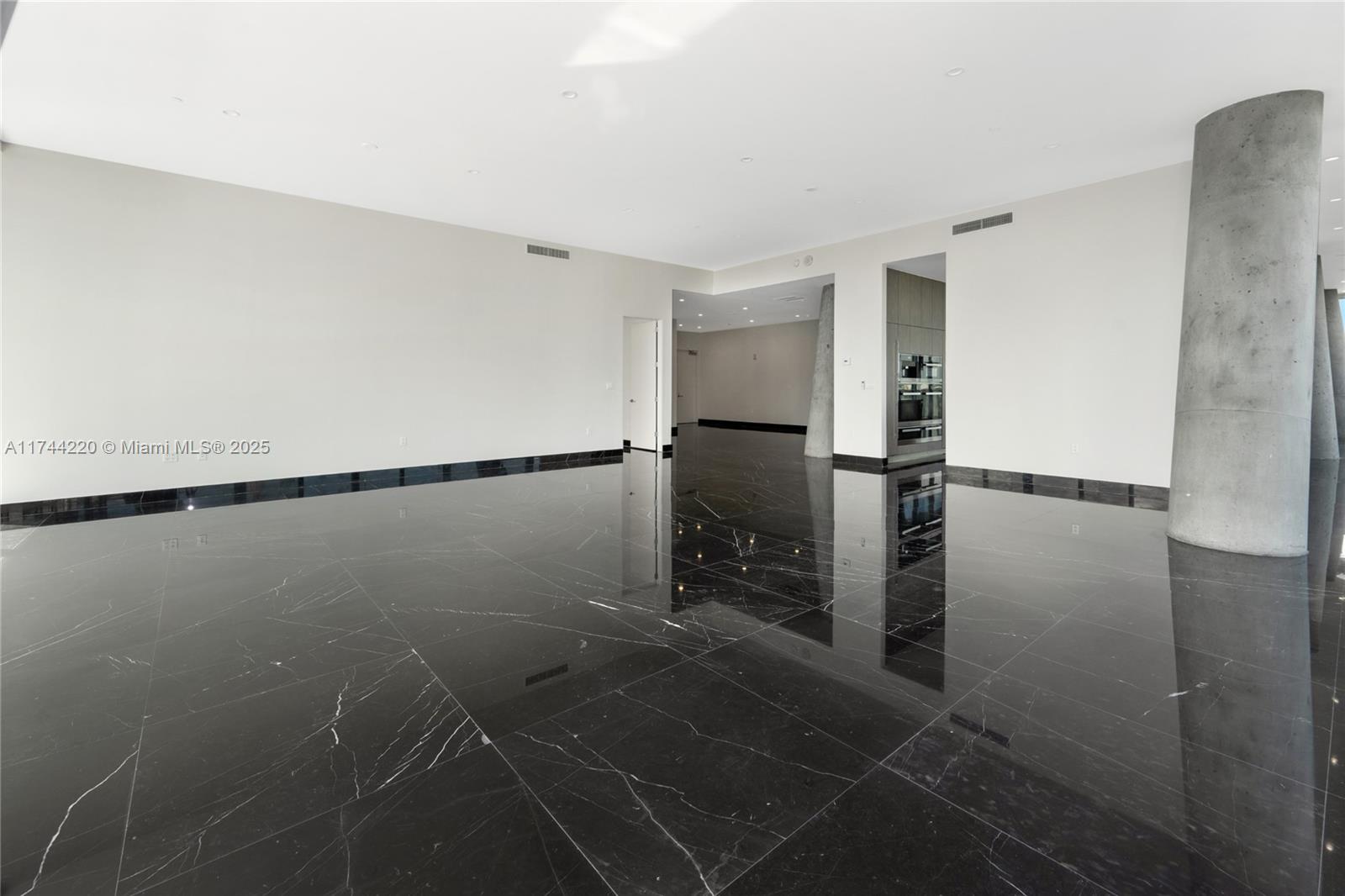 2669 S Bayshore Dr #1403N, Coconut Grove, Florida image 8