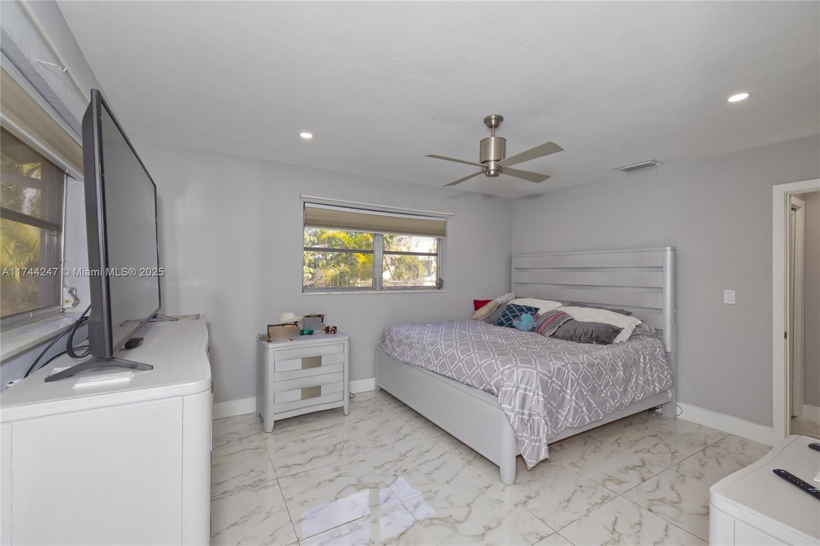 161 NW 46th Ter, Plantation, Florida image 18