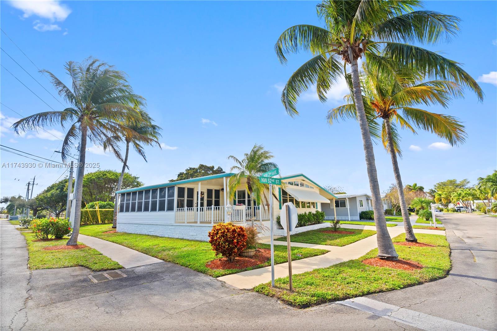 202 NW 52nd St, Deerfield Beach, Florida image 3