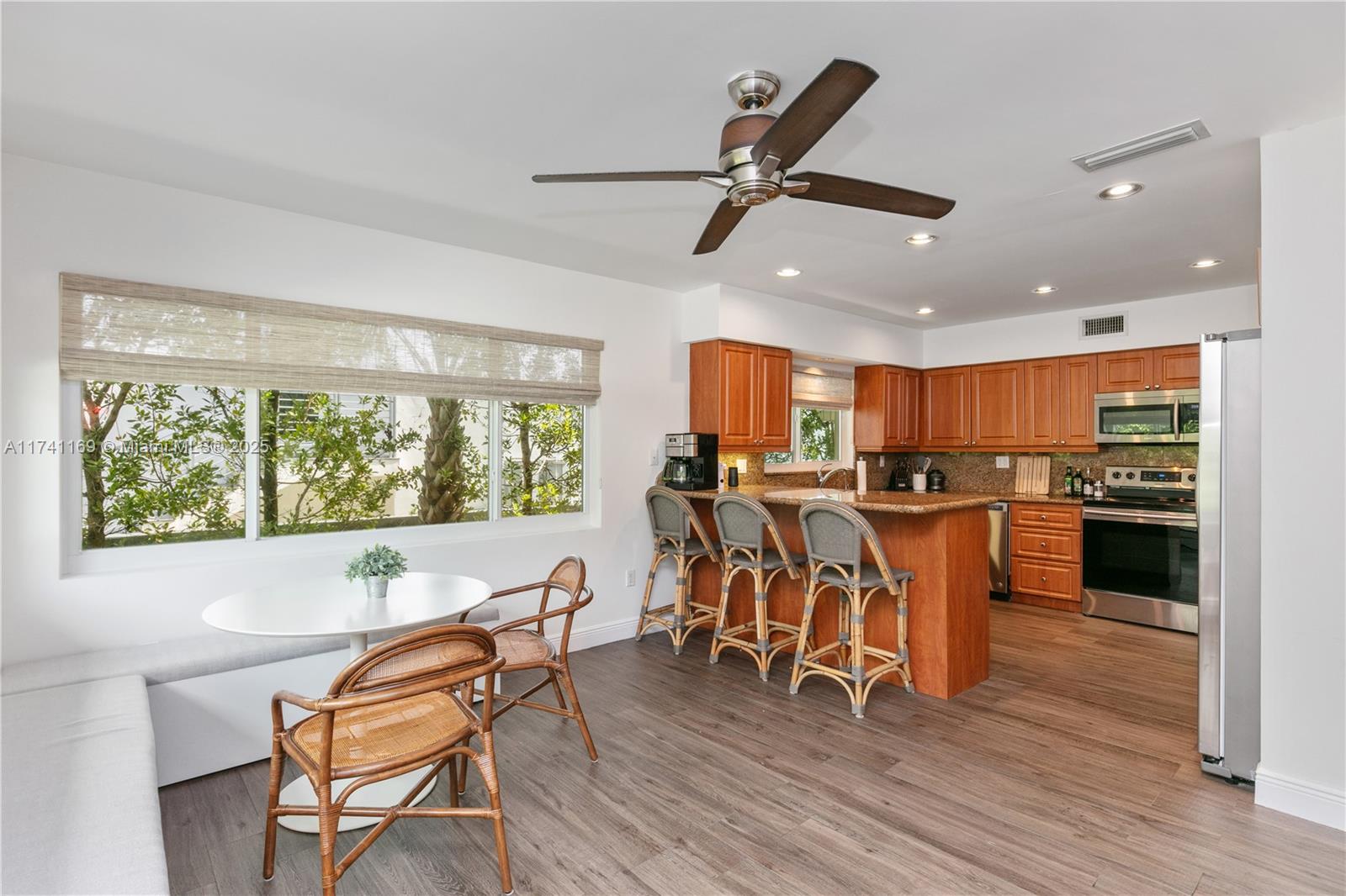 412 Ridgewood Rd, Key Biscayne, Florida image 13