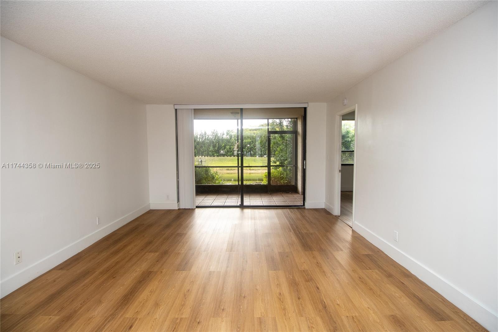 7200 NW 1st St #103, Plantation, Florida image 4