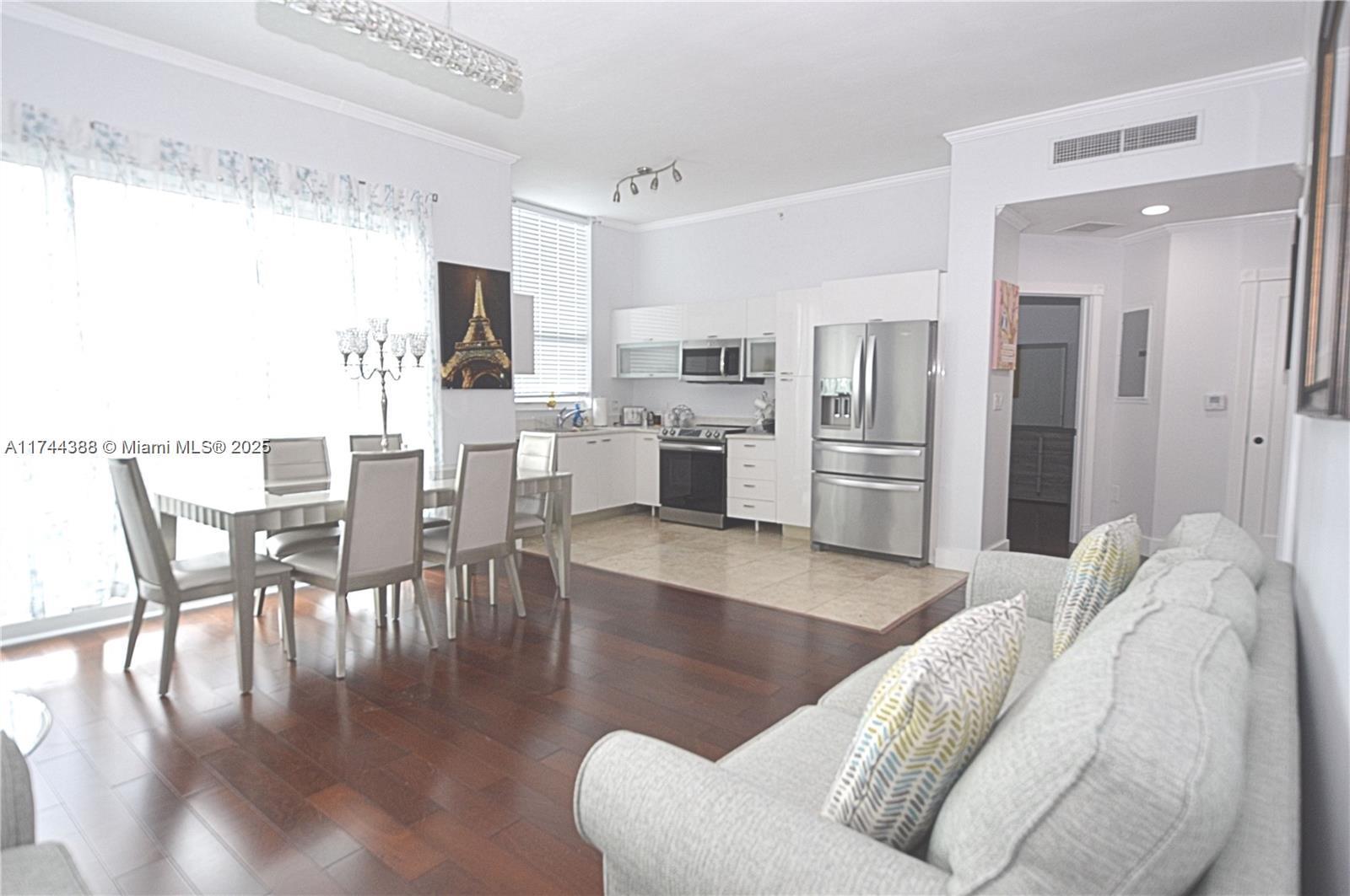 133 NE 2nd Ave #1119, Miami FL 33132