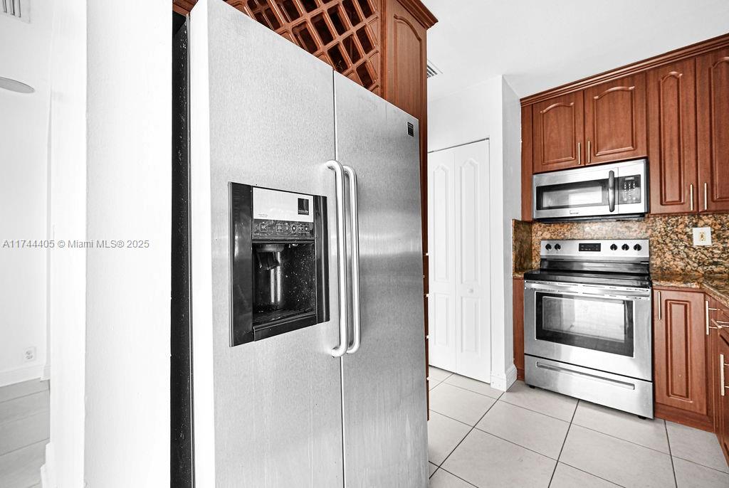 4221 SW 13th Ter, Miami, Florida image 14