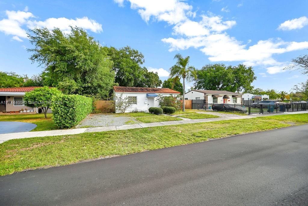 4221 SW 13th Ter, Miami, Florida image 3
