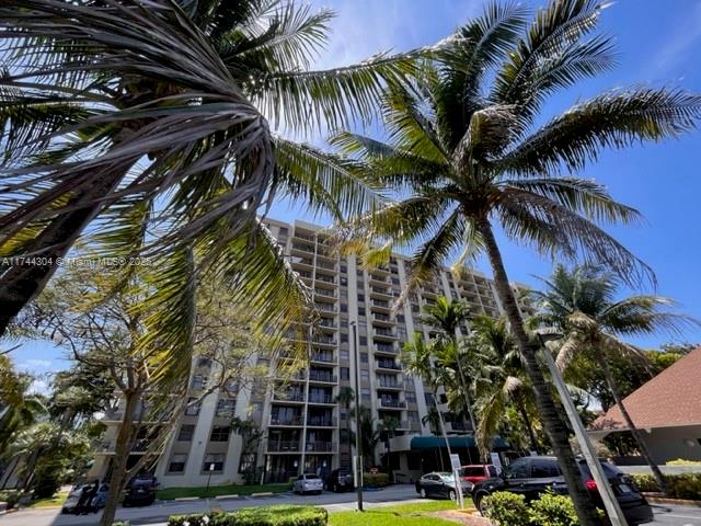 1470 NE 123rd St #A707, North Miami, Florida image 1