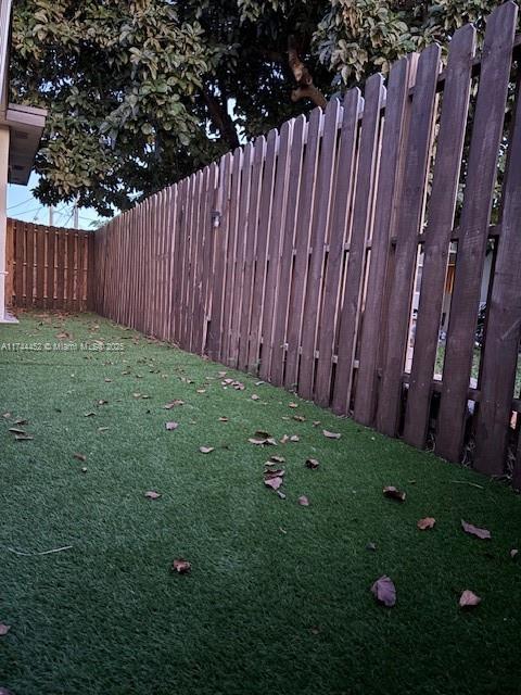 6868 NW 28th St, Sunrise, Florida image 11