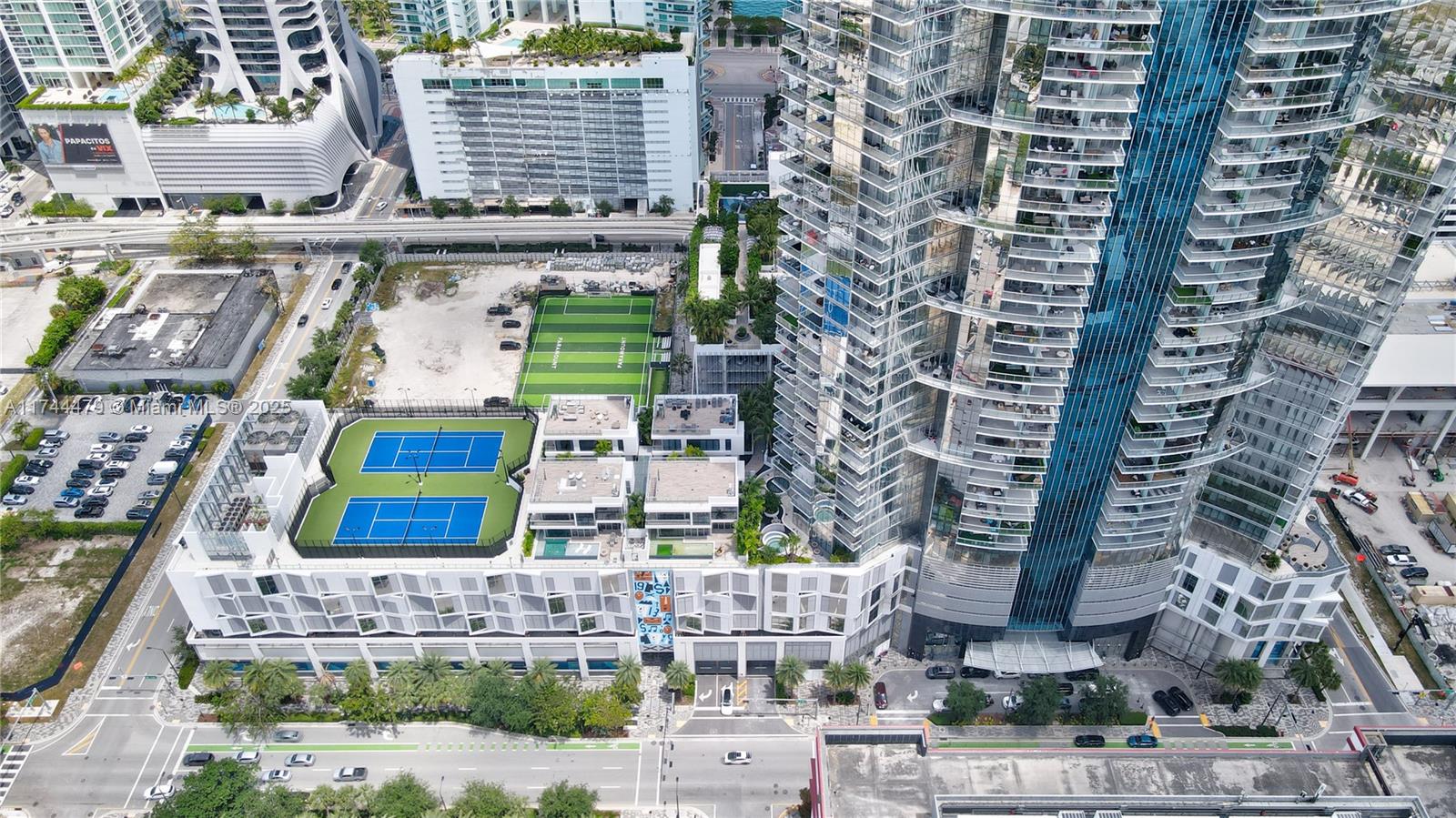 851 NE 1st Ave #2901, Miami FL 33132