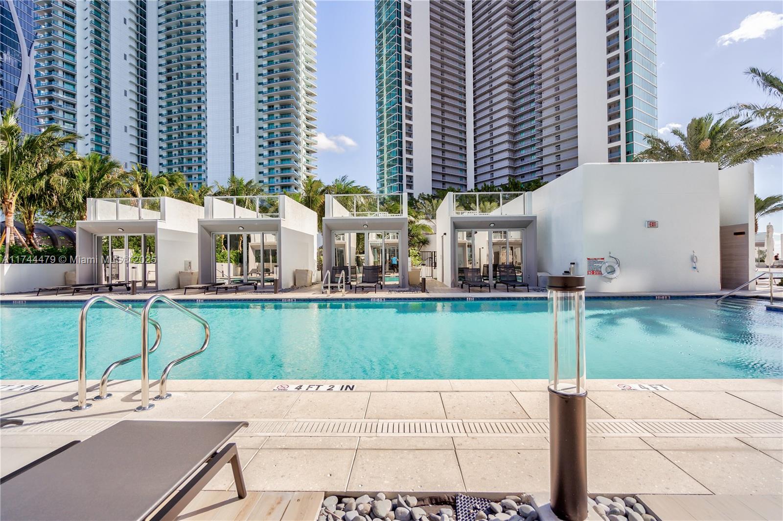 851 NE 1st Ave #2901, Miami FL 33132