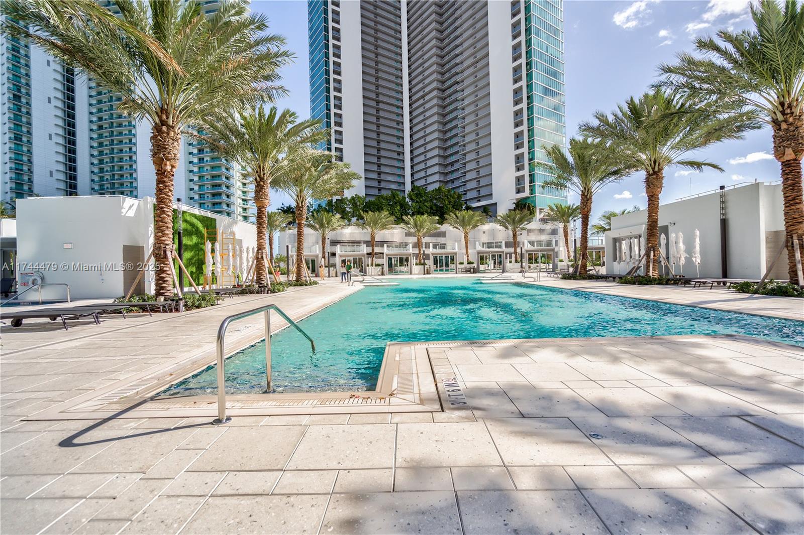 851 NE 1st Ave #2901, Miami FL 33132