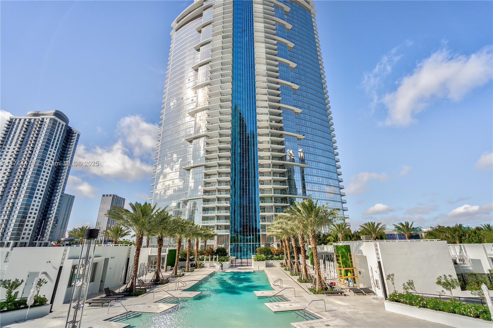851 NE 1st Ave #2901, Miami FL 33132