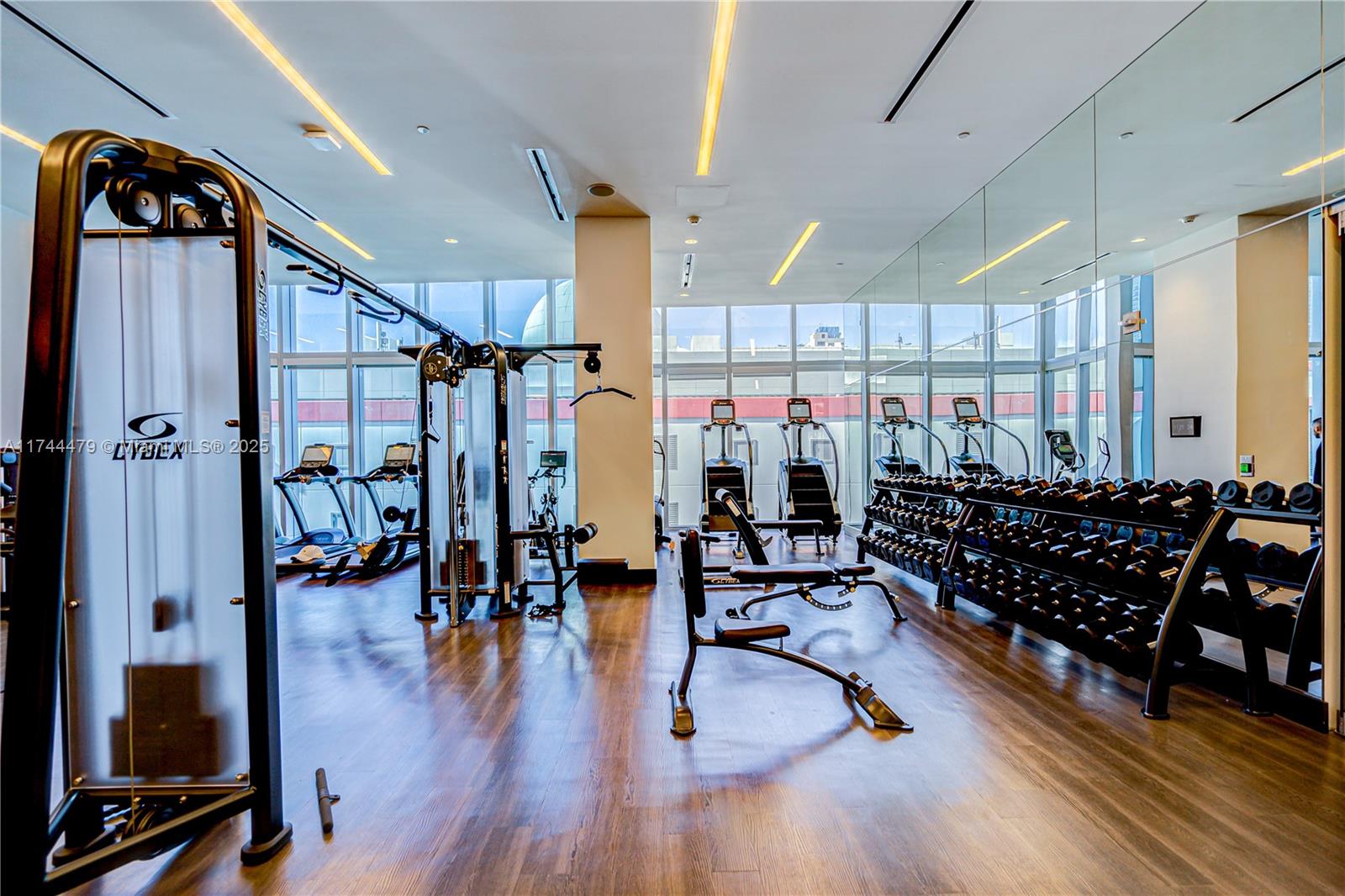 851 NE 1st Ave #2901, Miami FL 33132