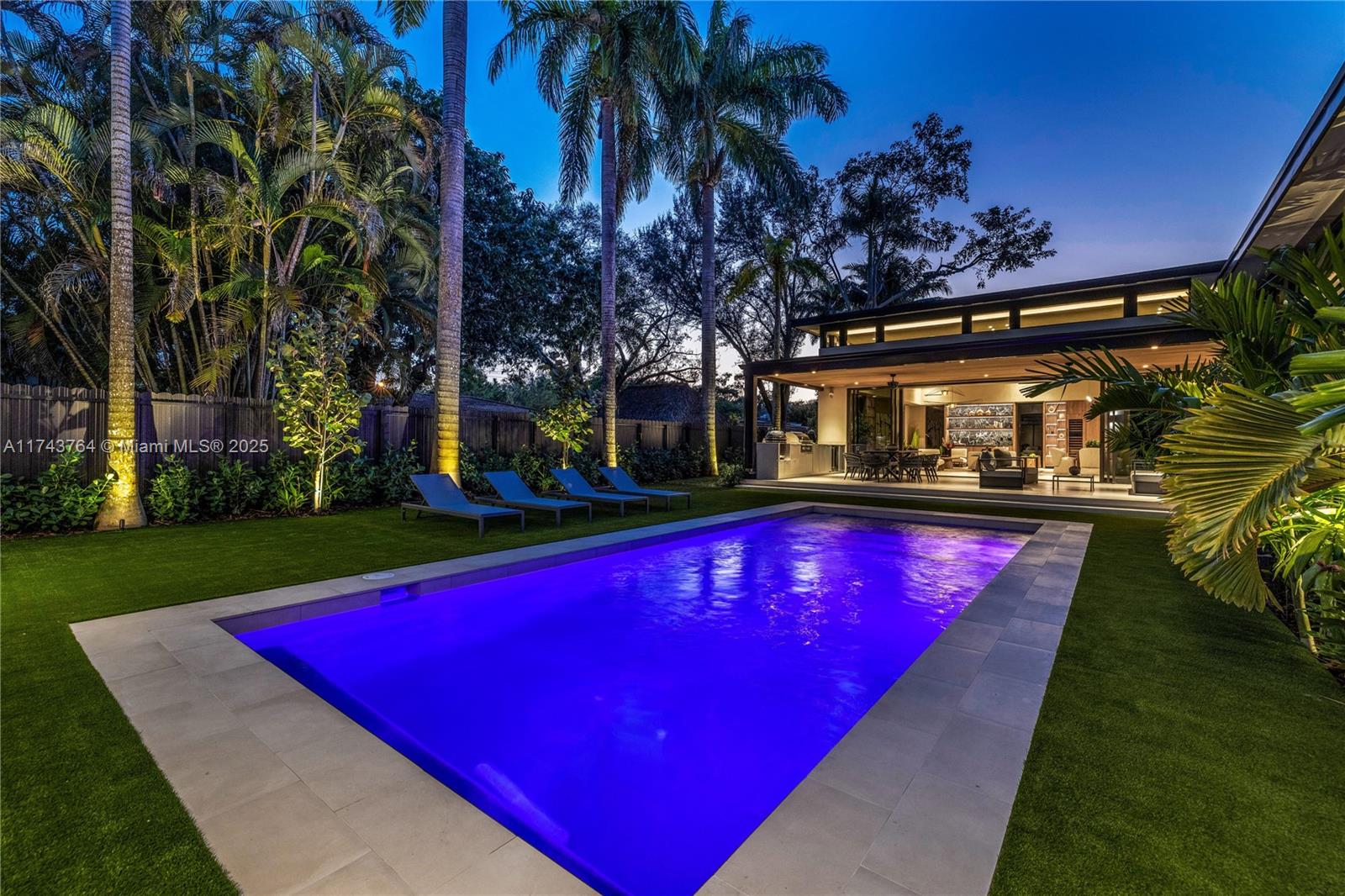 740 NE 120th St, Biscayne Park, Florida image 18