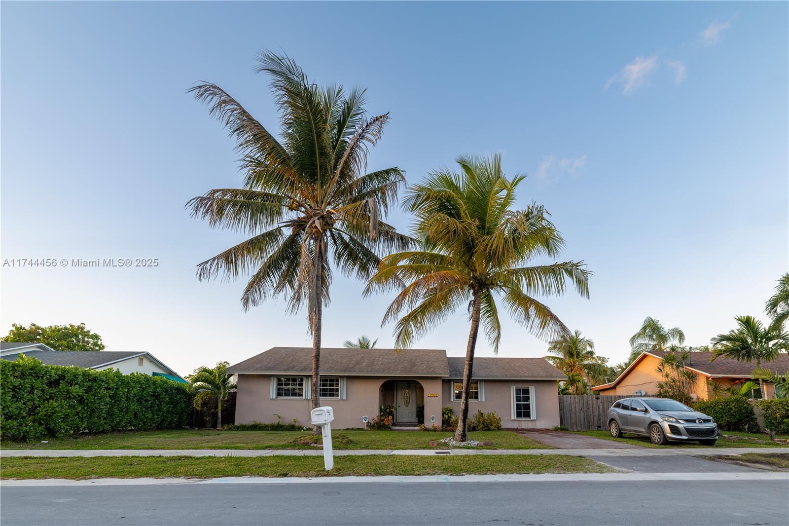 12971 SW 267th St, Homestead, Florida image 1