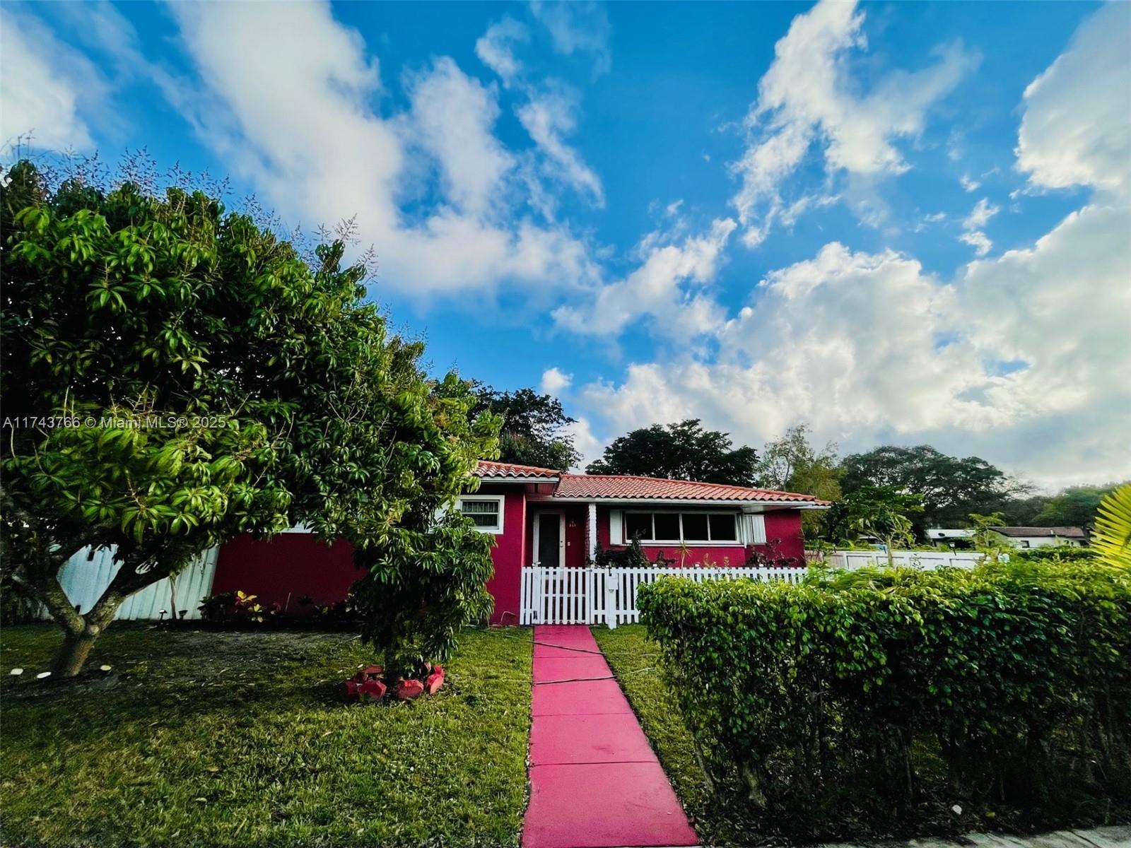 10 NE 98th St, Miami Shores, Florida image 1