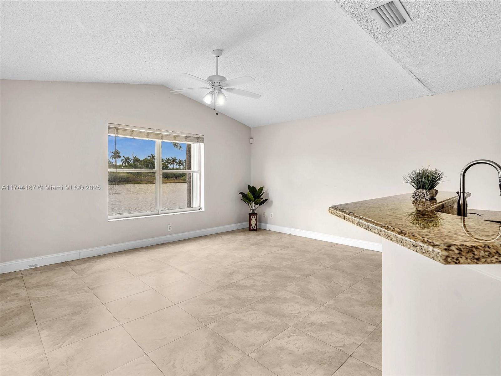 3078 SW 181st Ter, Miramar, Florida image 7