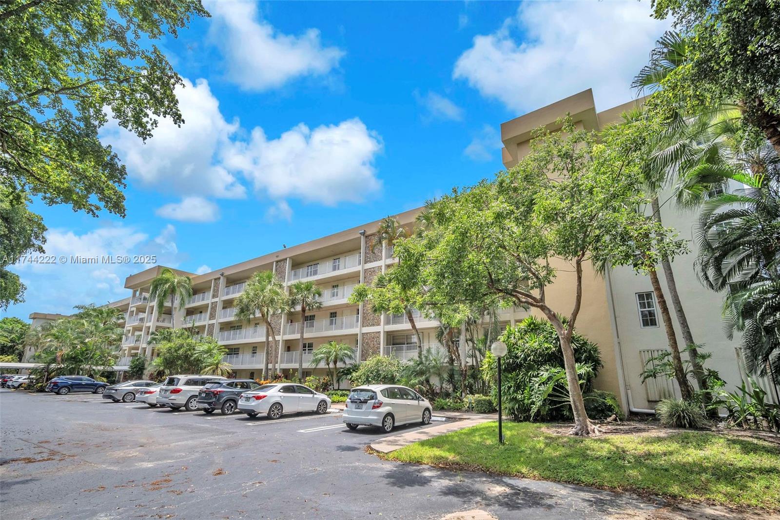 4000 Cypress Grove Way #210, Pompano Beach, Florida image 25