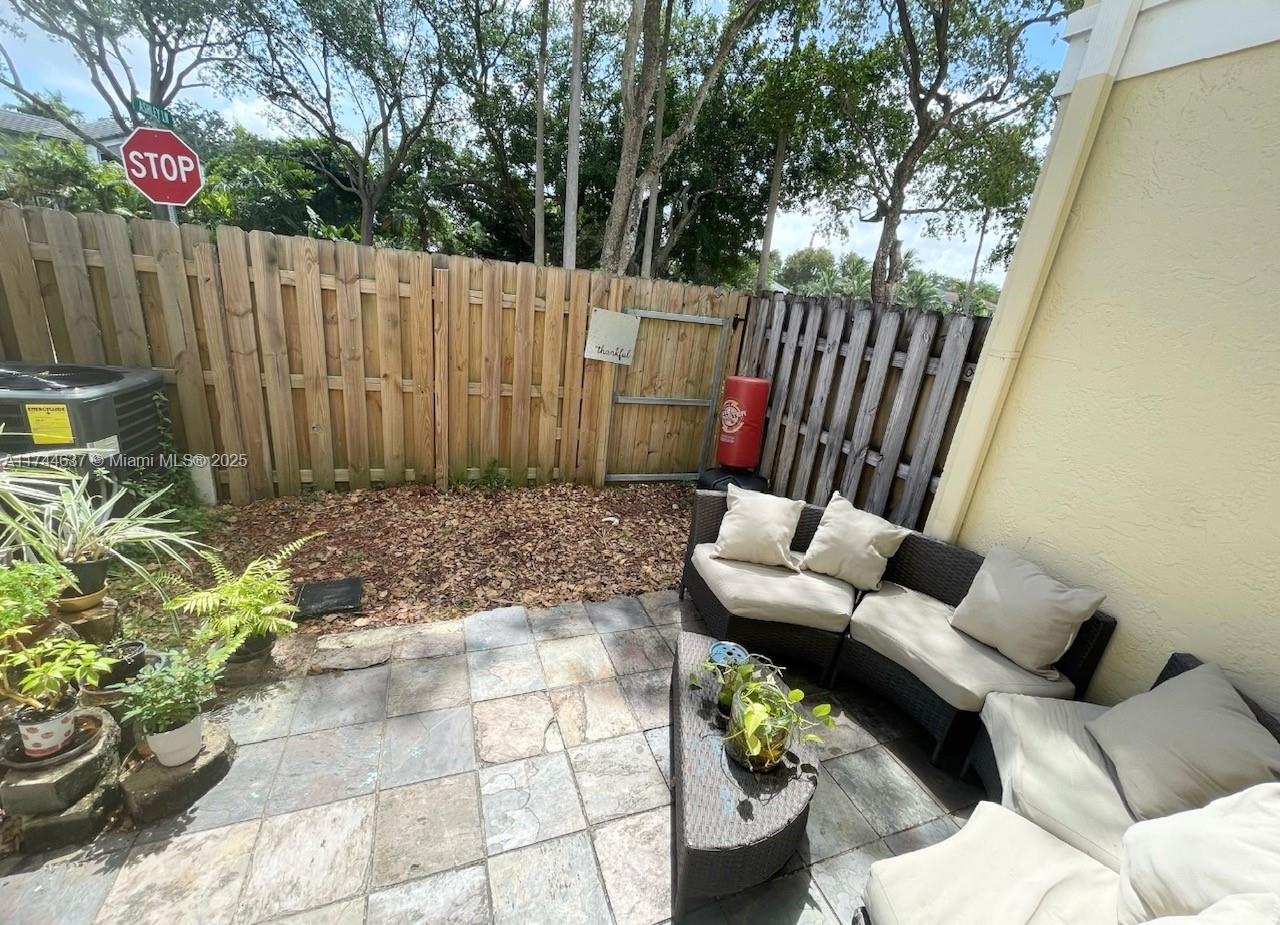 Property photo # 6