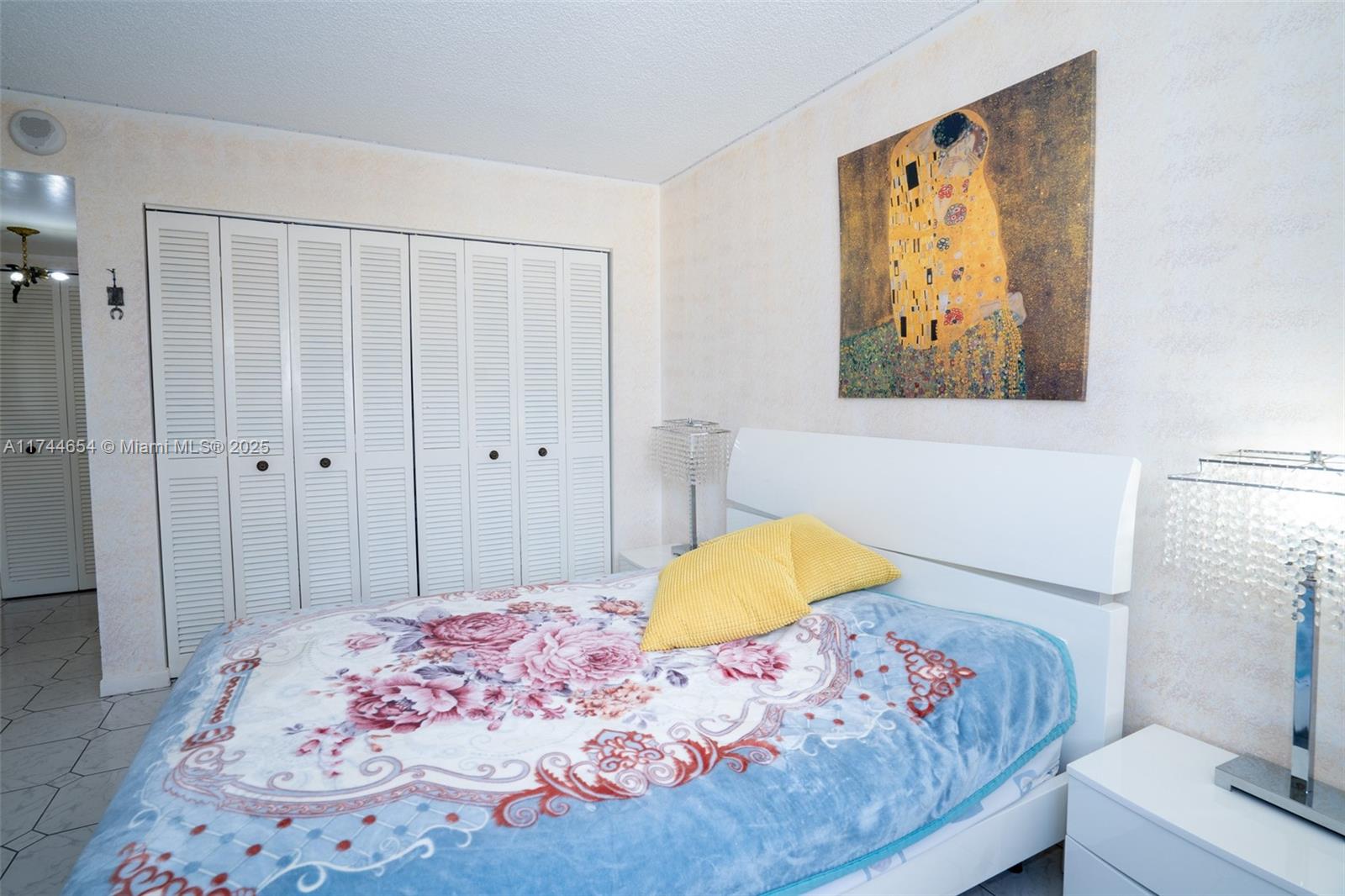 1833 S Ocean Dr #1103, Hallandale Beach, Florida image 8