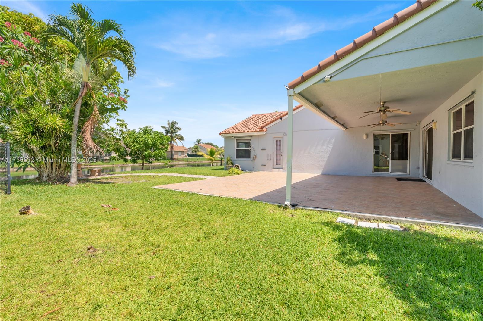 Residential, Davie, Florida image 39