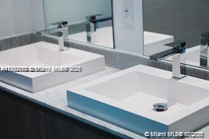 801 S Miami Ave #1709, Miami FL 33130