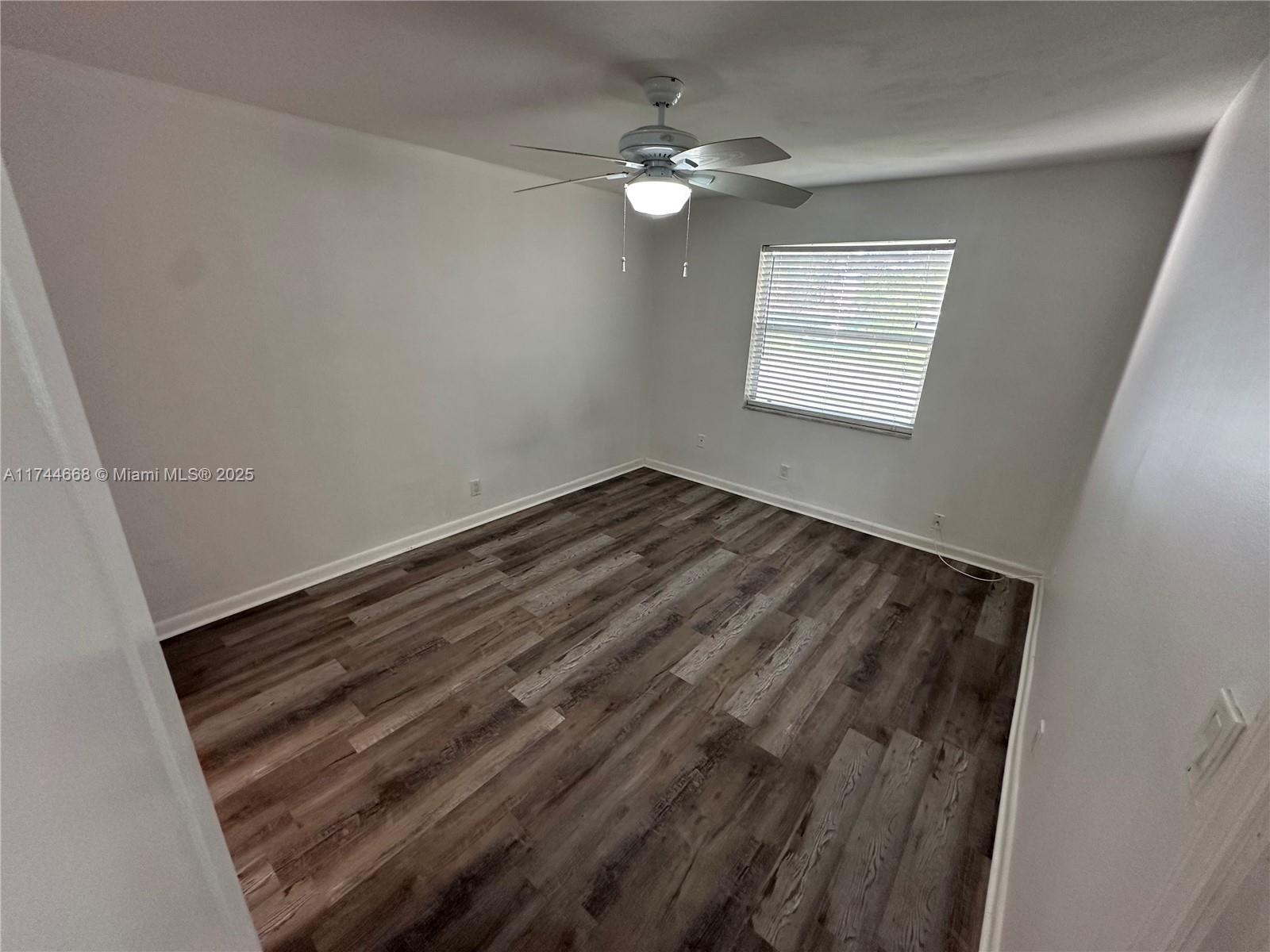 5510 N Lakewood Cir N #523, Margate, Florida image 7