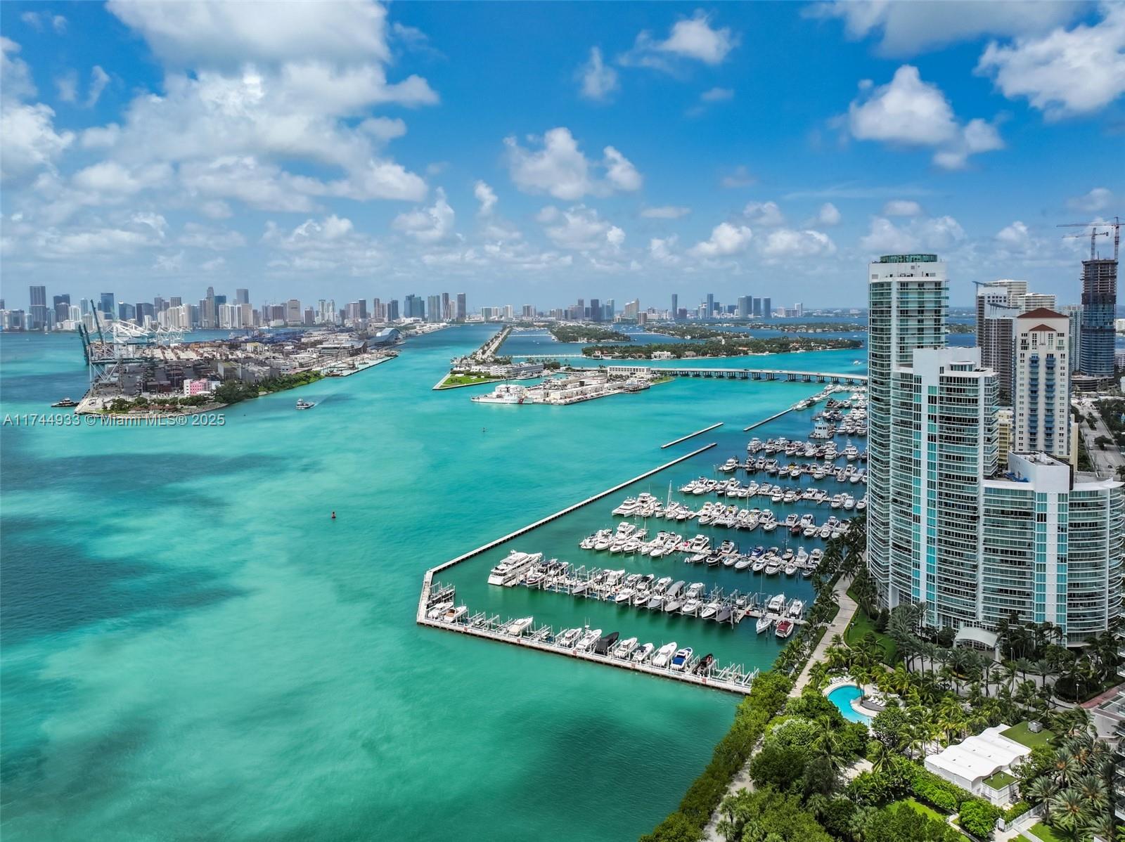 1000 S Pointe Dr #904, Miami Beach FL 33139