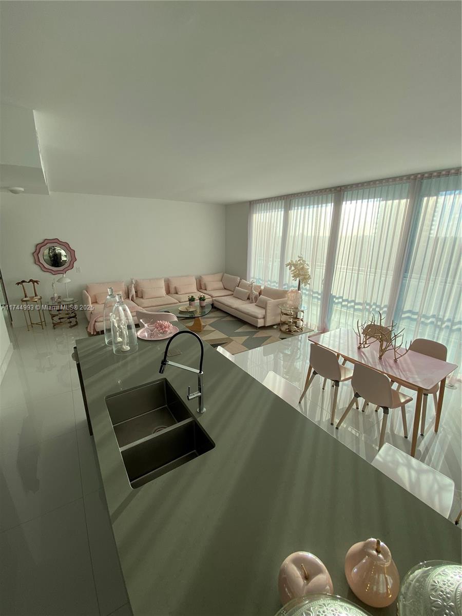 1080 Brickell Ave #2309, Miami FL 33131