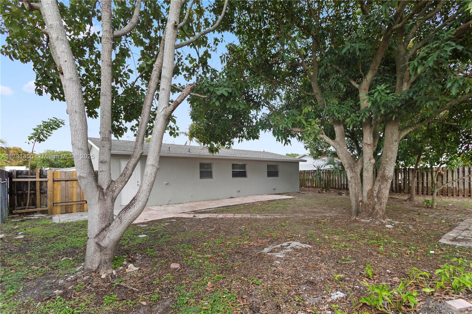 7700 SW 8th St, North Lauderdale, Florida image 13