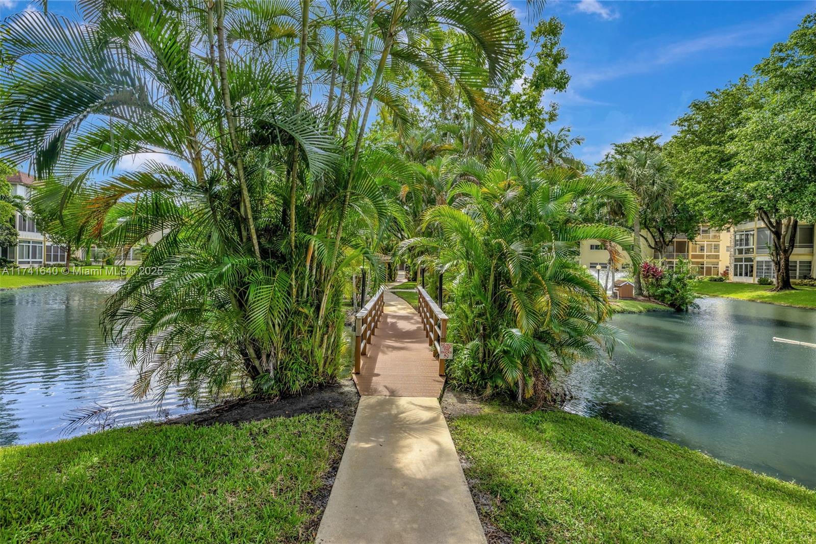 5131 W Oakland Park Blvd #108, Lauderdale Lakes, Florida image 25