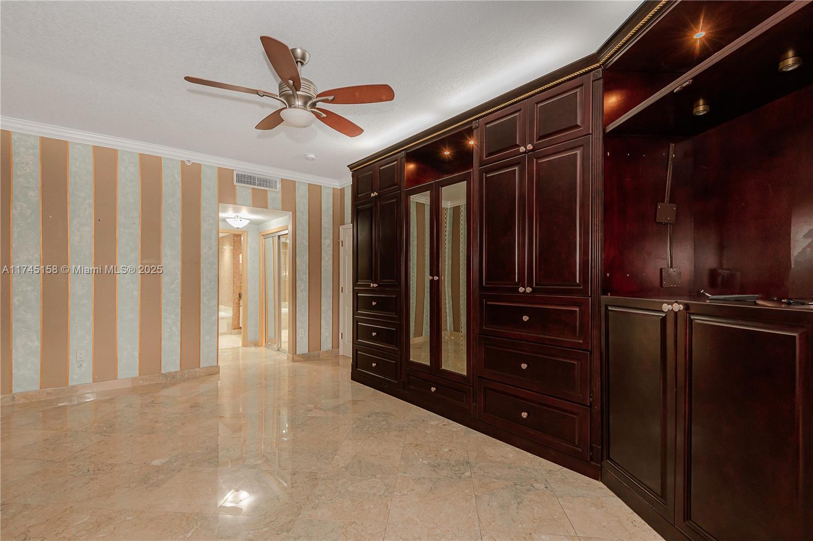 711 Biltmore Way #502, Coral Gables, Florida image 16