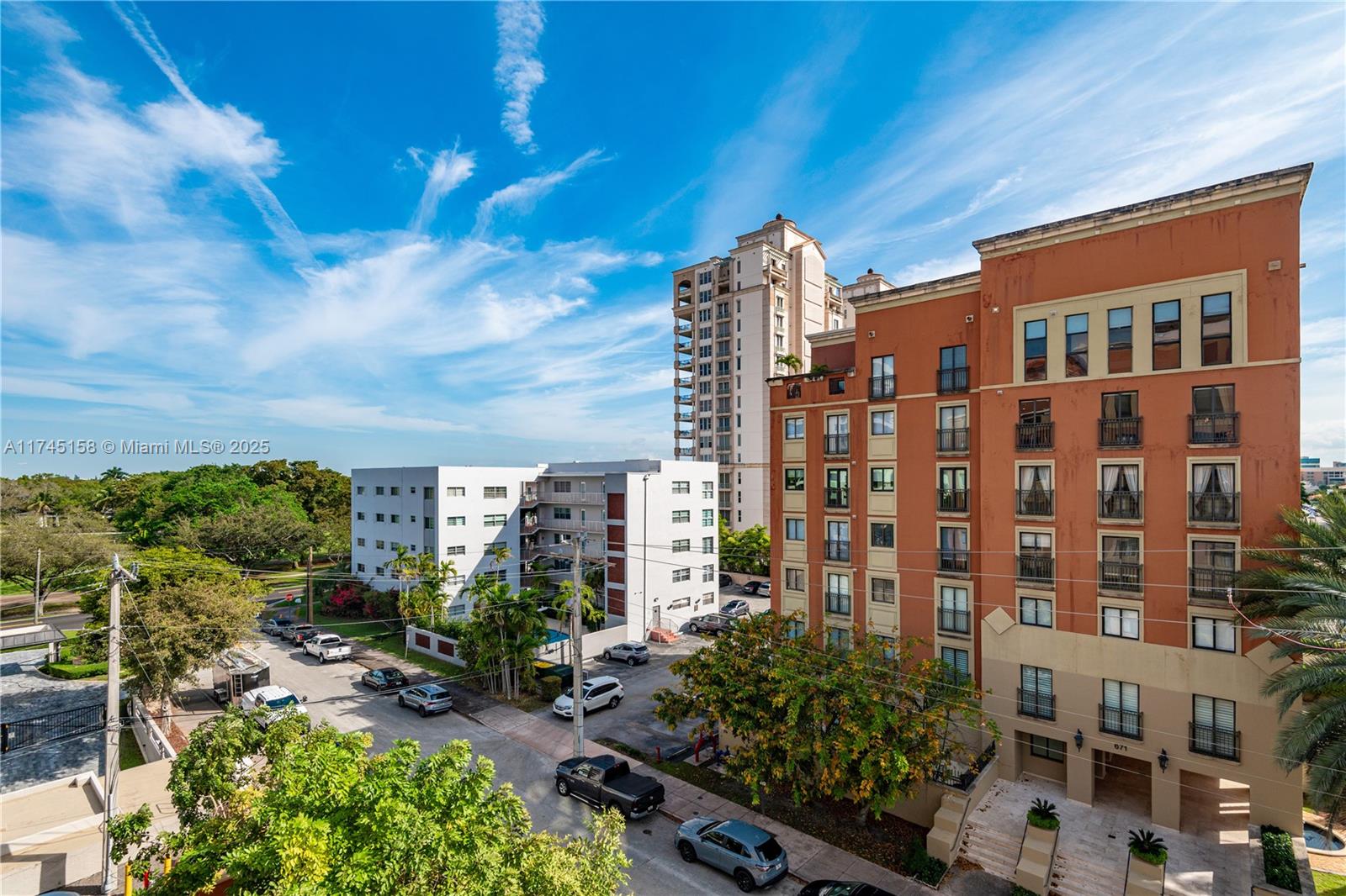 711 Biltmore Way #502, Coral Gables, Florida image 2