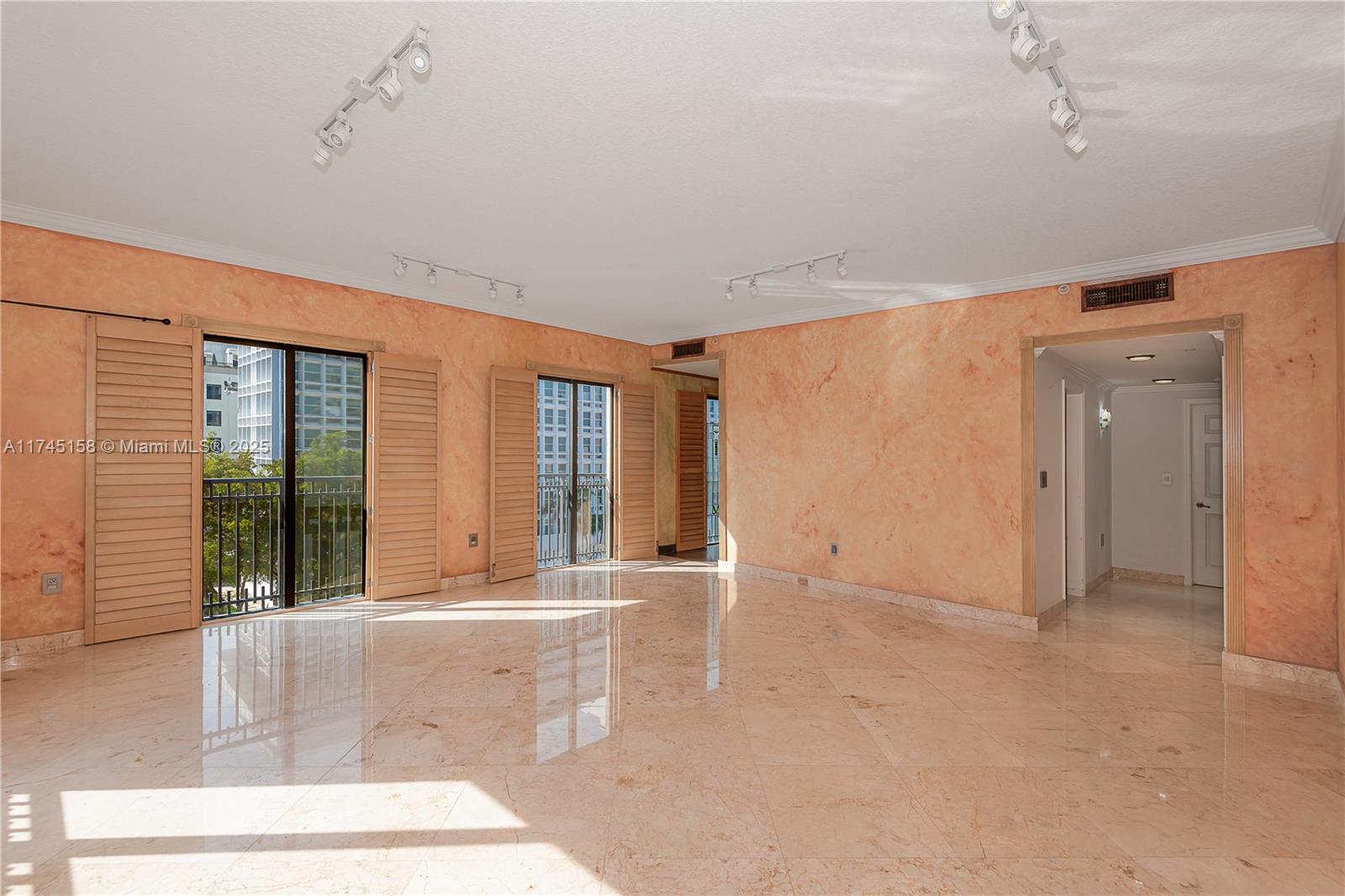 711 Biltmore Way #502, Coral Gables, Florida image 7