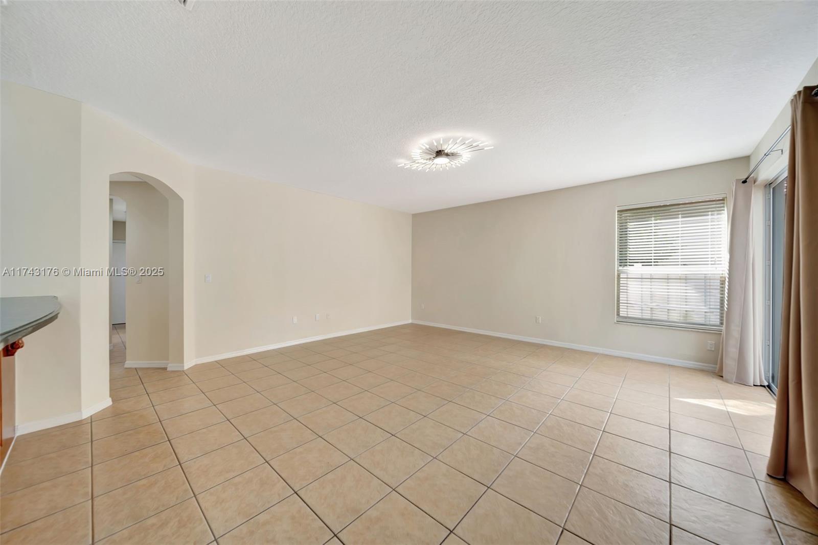 13781 NW 16th St, Pembroke Pines, Florida image 10