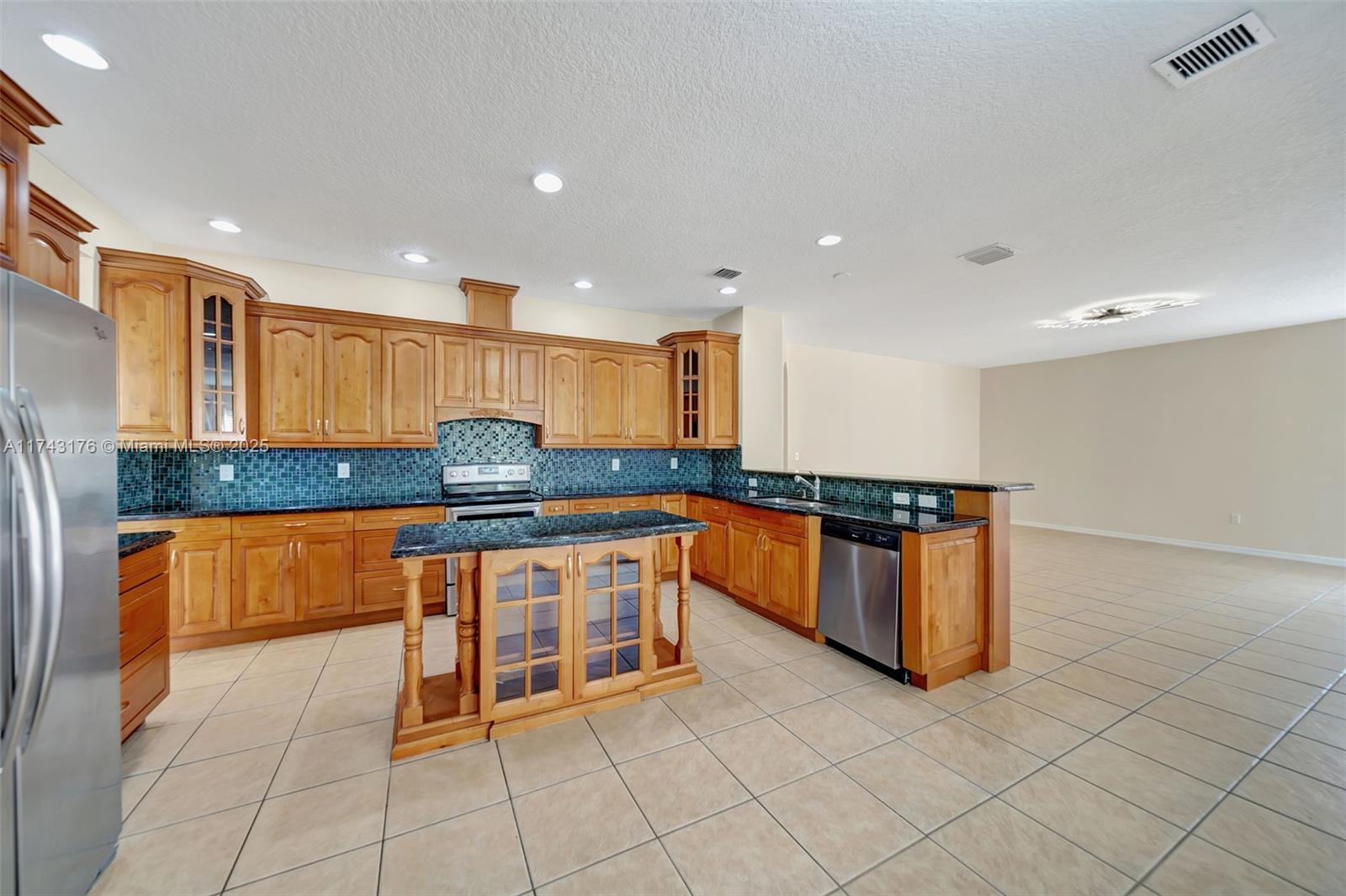 13781 NW 16th St, Pembroke Pines, Florida image 39